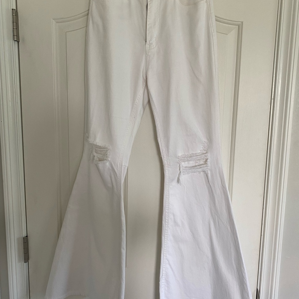 Women's White Flare Jeans